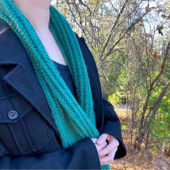 Hand Knit Merino Wool Scarf - Picture 6 of 7